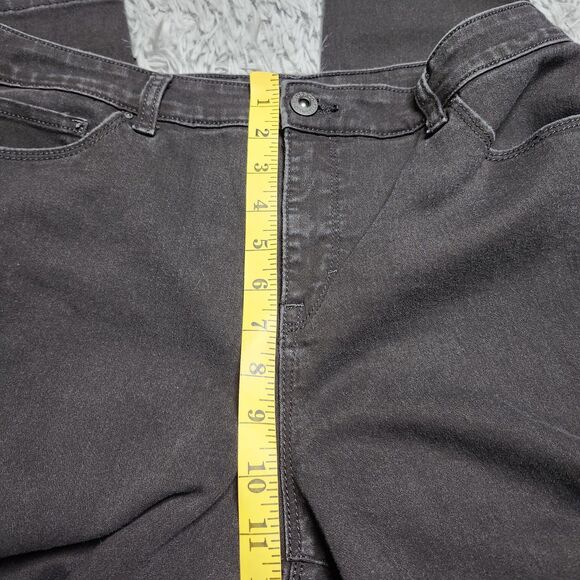 Style & Co Jeans Womens 14S Black Curvy‎ Skinny Leg Stretch Denim Pants Comfort - Picture 6 of 14